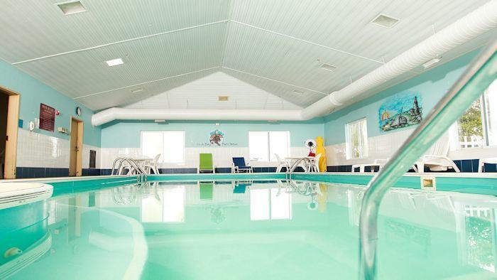 Commodore Perry Inn & Suites Порт-Клінтон Екстер'єр фото