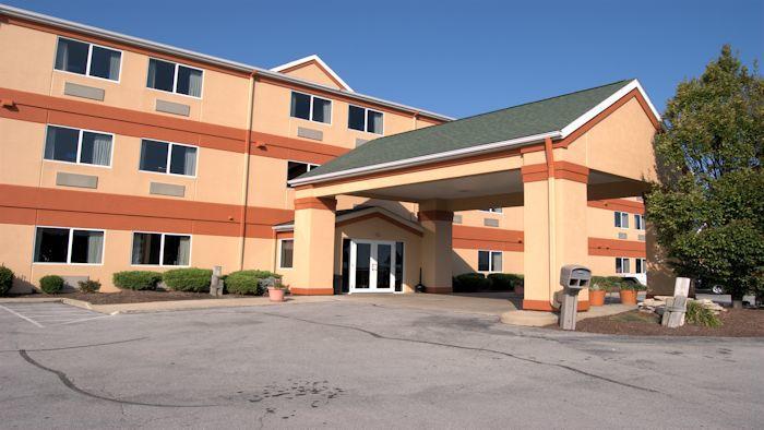 Commodore Perry Inn & Suites Порт-Клінтон Екстер'єр фото
