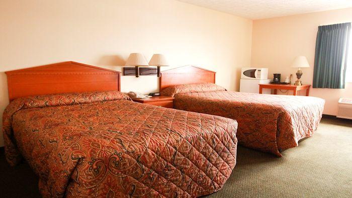 Commodore Perry Inn & Suites Порт-Клінтон Номер фото